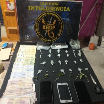 Allanaron B Nker De Drogas Secuestraron Dinero Y Detuvieron A Dos