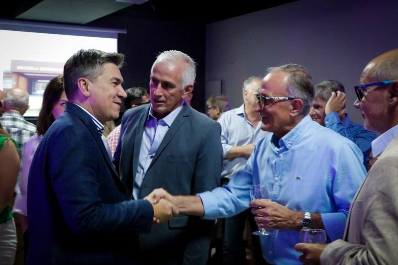 El Gobernador Acompa La Cena Aniversario De Apymec Y Respald Al