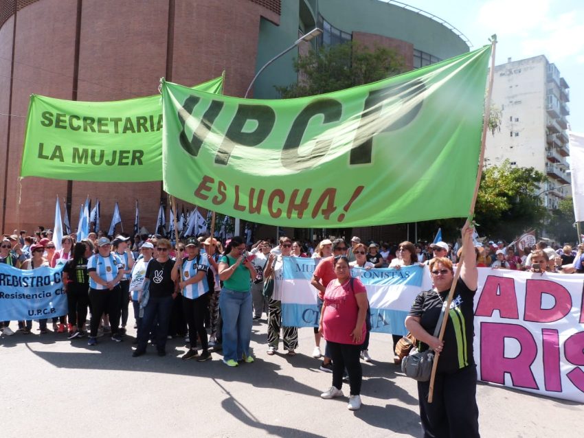 8M una multitudinaria marcha recorri las calles de Resistencia