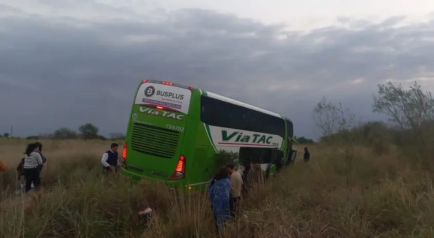 Tragedia en Ruta 11 muri el chofer de un colectivo de larga