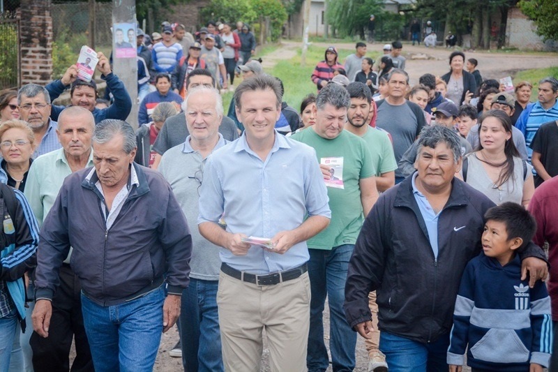 Fontana Cuadra cerr campa a de la mano del gobernador Diario