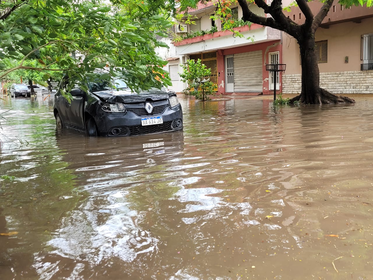 Un temporal con fuertes lluvias afect al Gran Resistencia y sus